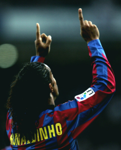 ronaldinho-celebrating